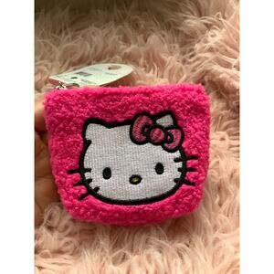 New with tag 🏷️ teddy clothing Hello kitty zip up Keychain